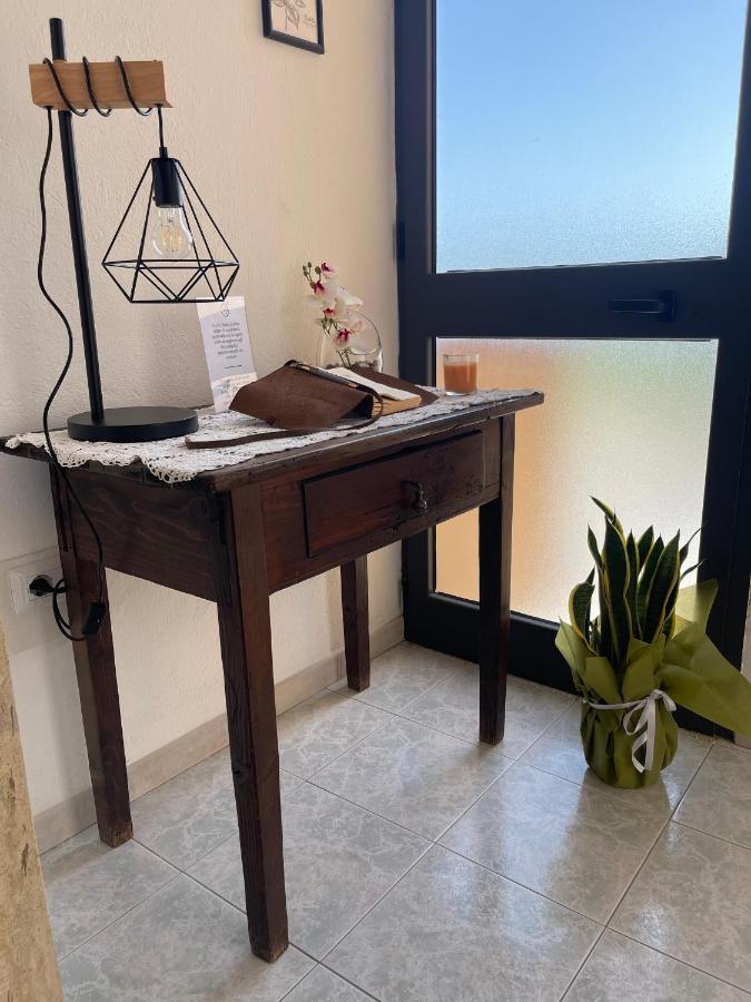 Mura Guest Room Terralba Exterior foto